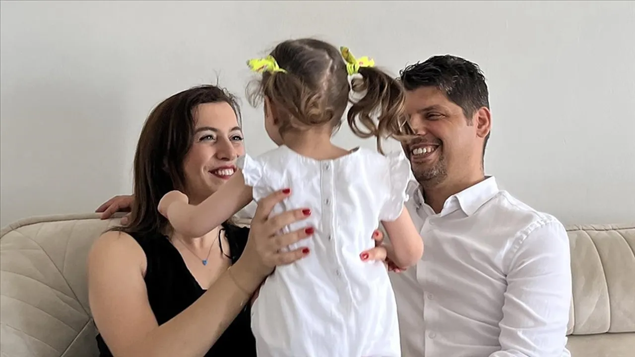 İlke Vakfı, aile yapımızdaki dönüşümü 10 uzmanla ele aldı: Ailedeki krizin sebebi rol kayması