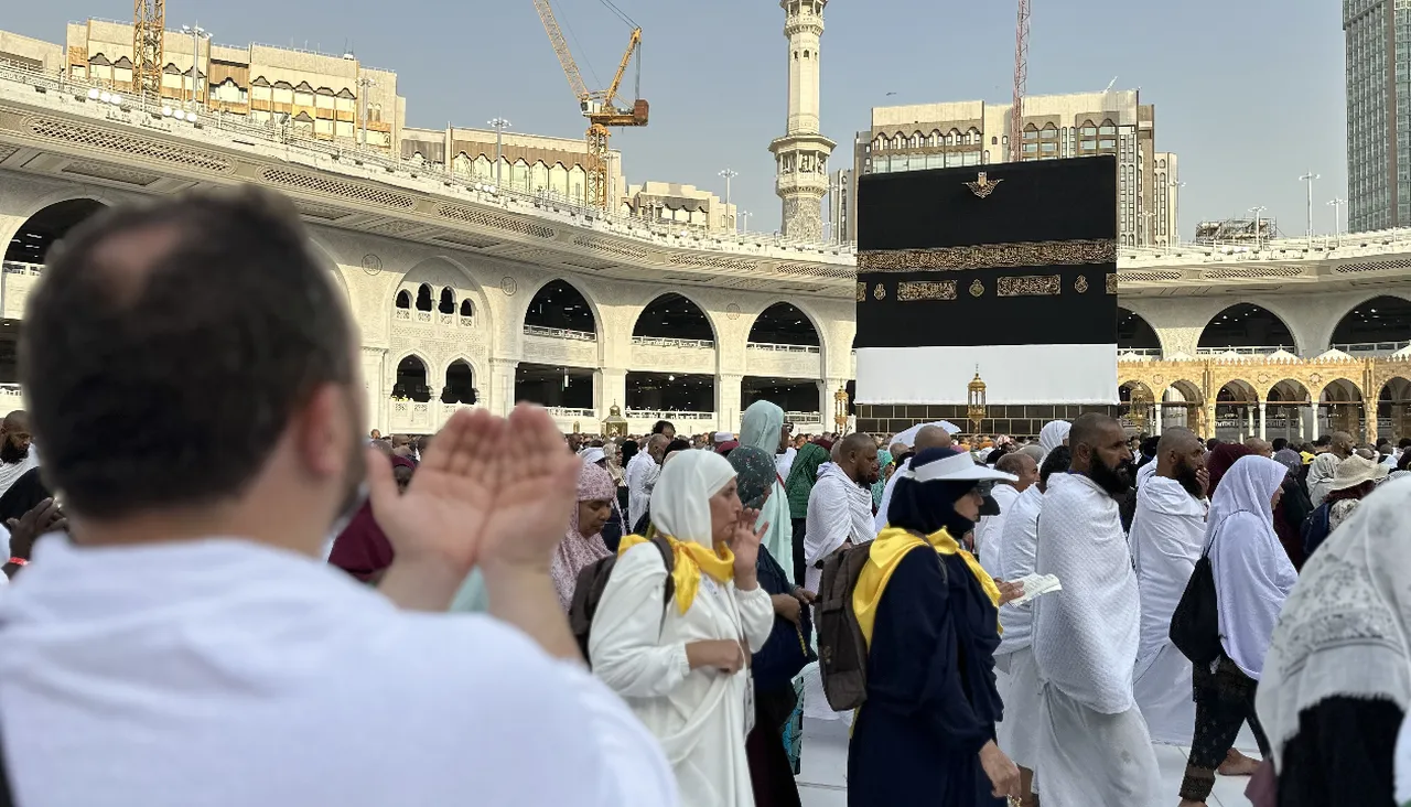 Kaçak hacı adayları tespit edildi! Mekke'ye girişler devam ediyor