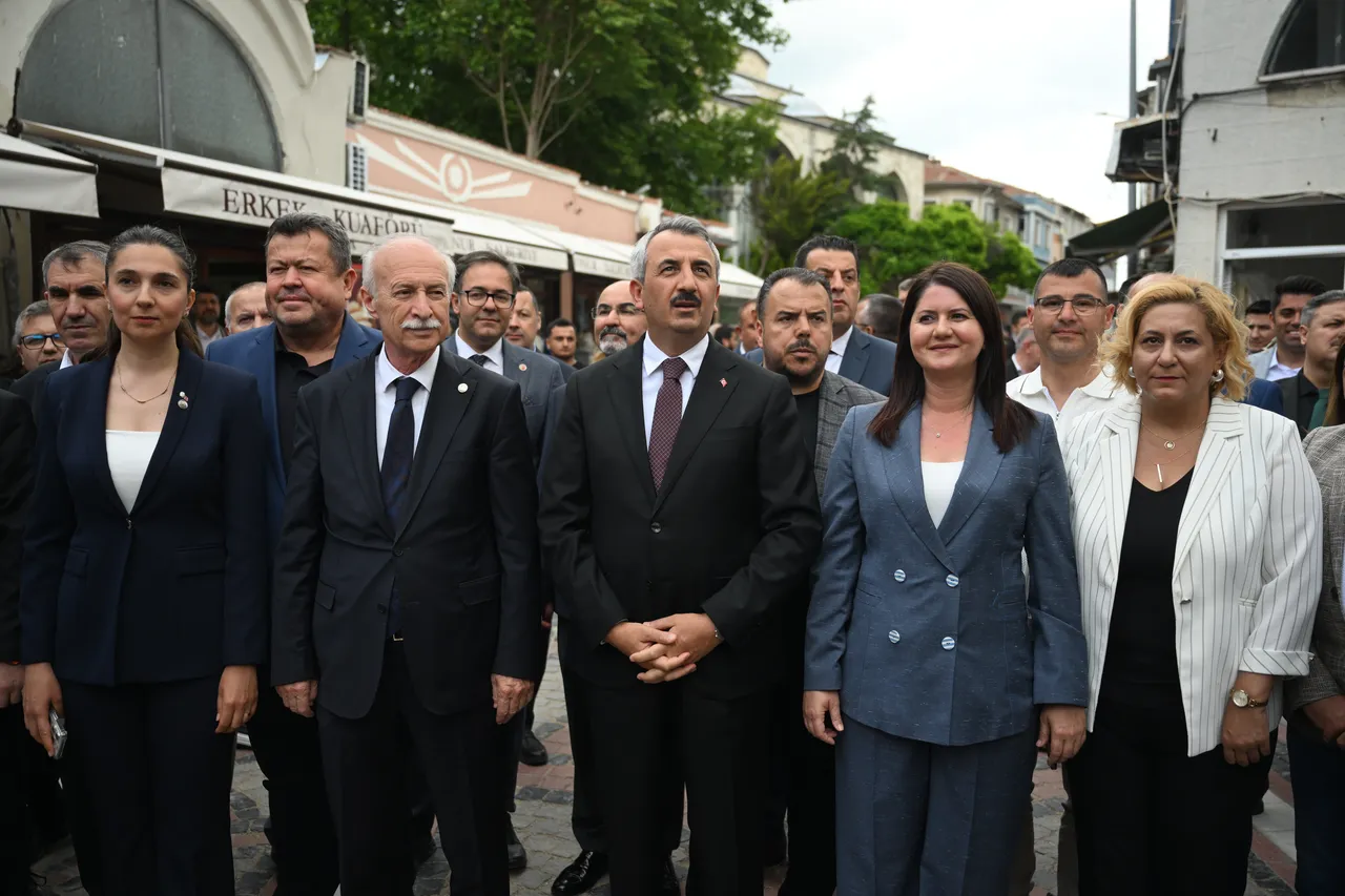 Kentin simgesi yenilendi! Esnafın rüyası gerçek oldu