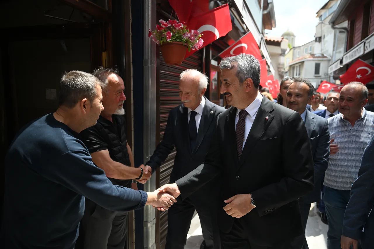 Kentin simgesi yenilendi! Esnafın rüyası gerçek oldu
