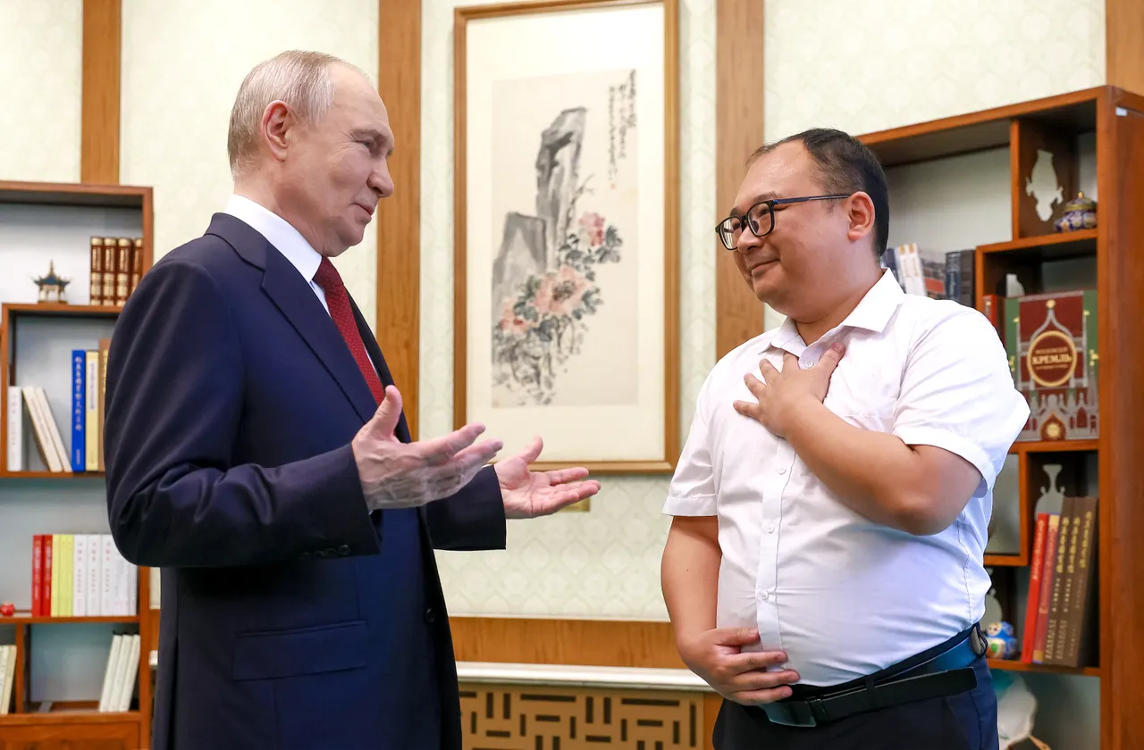 Putin’in Çin ziyaretinde büyük sürpriz! İlk resmi ziyaretinde tanışmıştı, 26 yıl sonra tarihi buluşma
