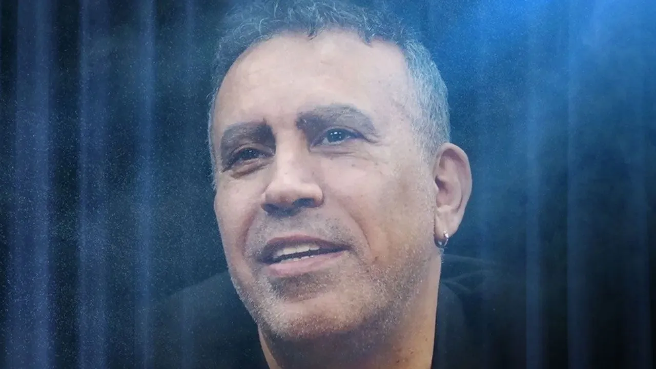 Sahneden hastaneye... Haluk Levent yoğun bakıma alındı!