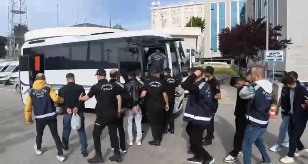 Yasa dışı bahse bir darbe daha! 360 milyonluk para trafiği ifşa oldu, 8 gözaltı