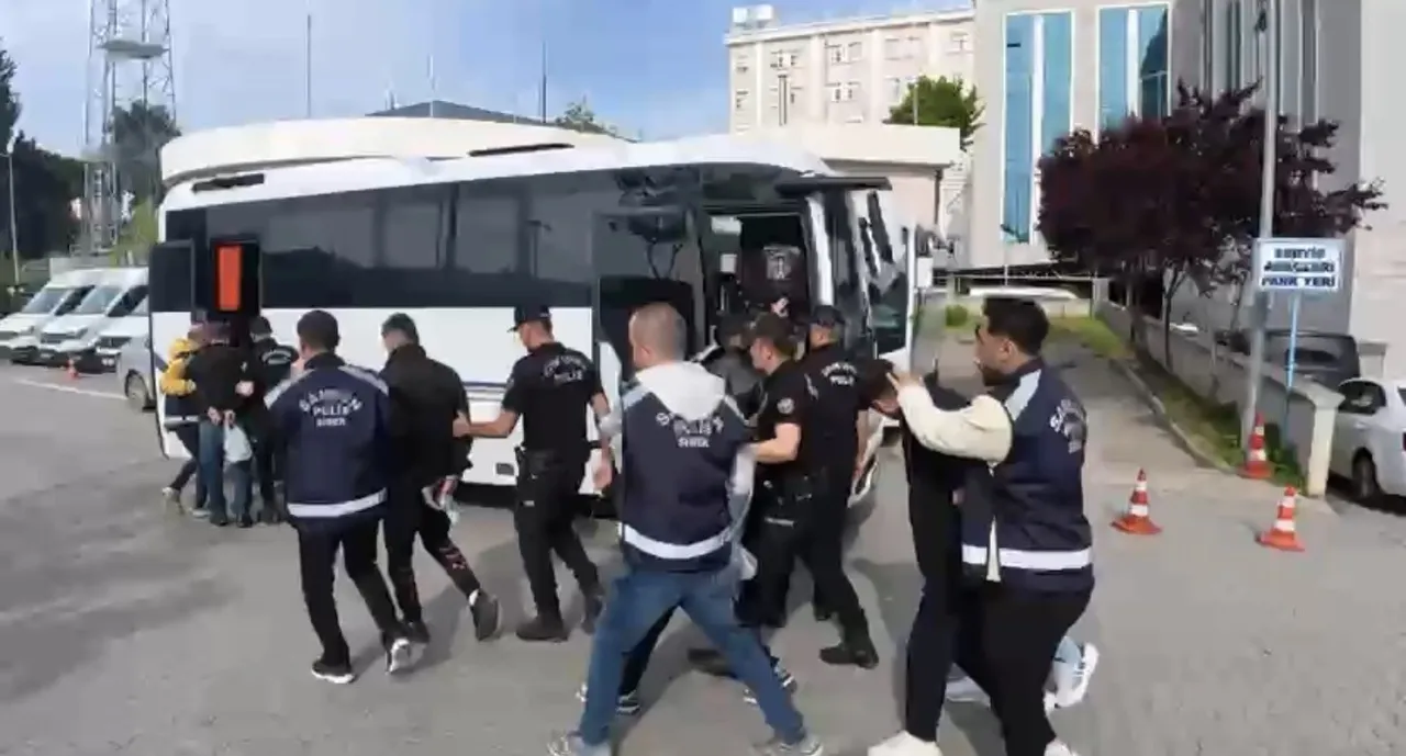 Yasa dışı bahse bir darbe daha! 360 milyonluk para trafiği ifşa oldu, 8 gözaltı