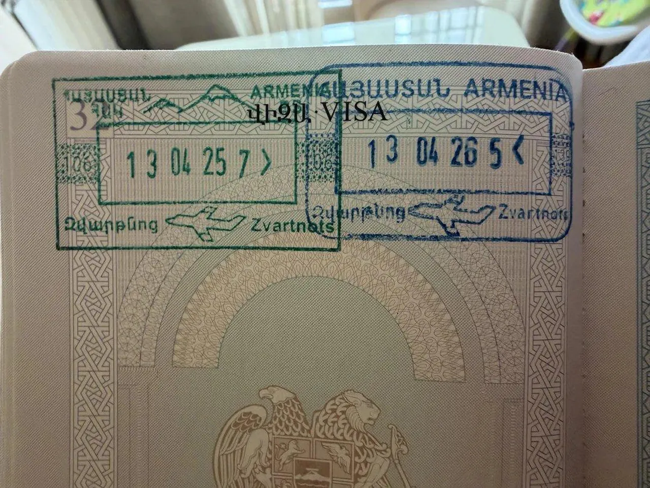 Yeni pasaportlardan Ağrı Dağı’nı tamamen sildiler! Ermenistan muhalefeti ayağa kalktı