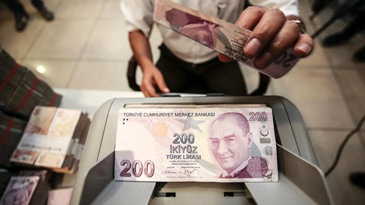 25 Mayıs pazartesi bankalar kapalı mı, idari izinde eczaneler, noterler, hastaneler açık mı?