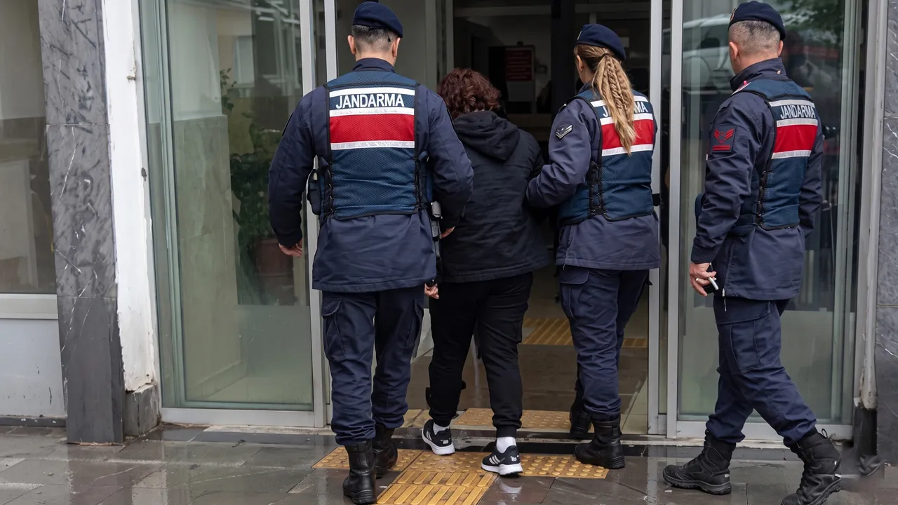 34 yıl boyunca saklandı, jandarmadan kaçamadı