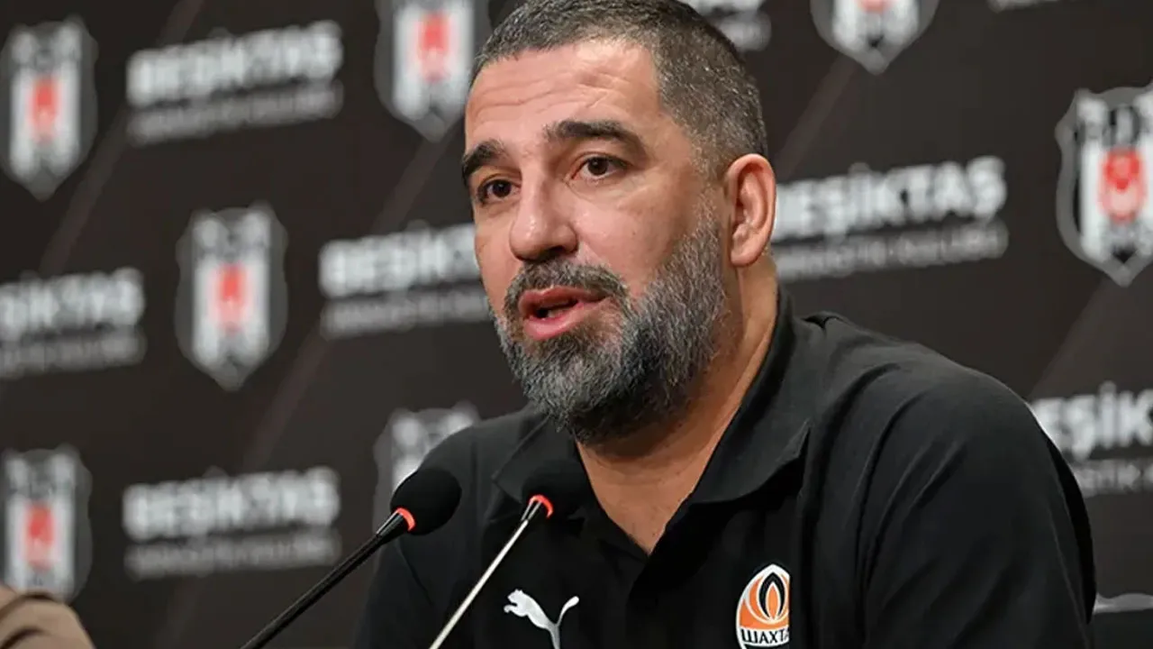 Arda Turan'dan Beşiktaş açıklaması: 'Benim için gurur' sözleriyle cevapladı