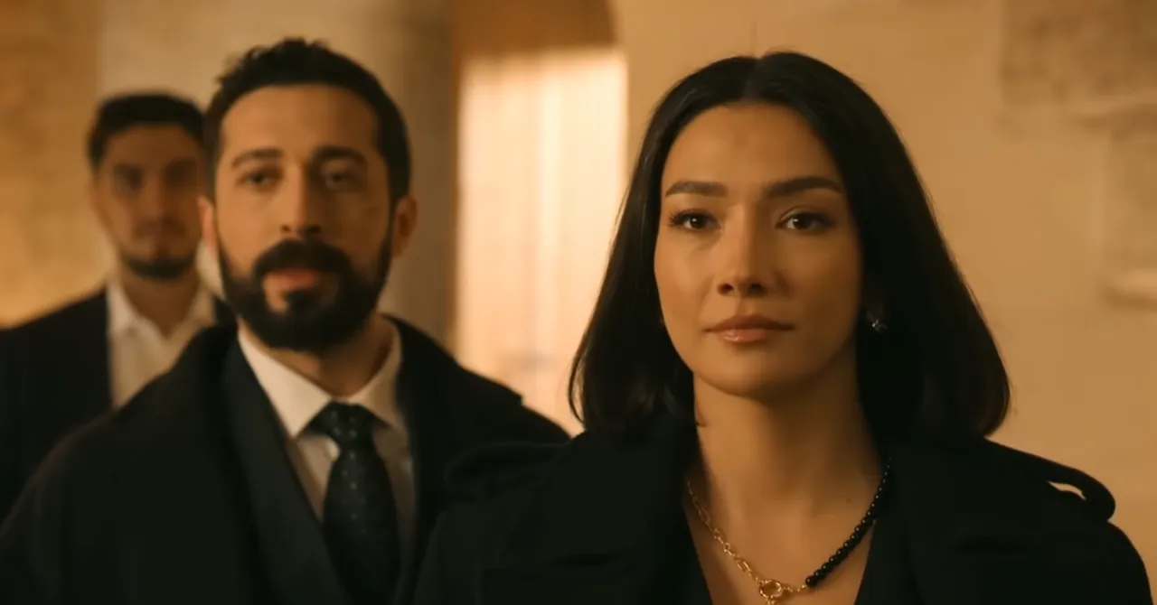 Aybüke Pusat Halef dizisinden ayrılıyor mu? Sosyal medyada konuşuluyor
