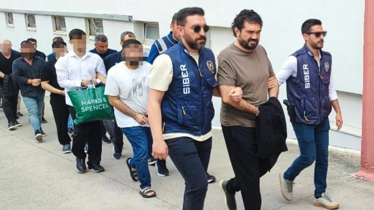 Cep telefonu şifresi kırılınca işler değişti! Bahis çetesi böyle çökertilmiş