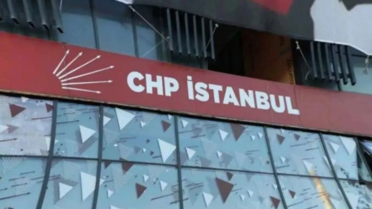 CHP İstanbul İl Başkanı değişti! Gürsel Tekin'in yerine Gülsüm Hale Özcömert Coşkun görevlendirildi 