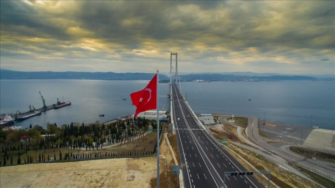 Kurban Bayramı'nda köprü, otoyol ve toplu taşıma ücretsiz! Tarih aralığı paylaşıldı