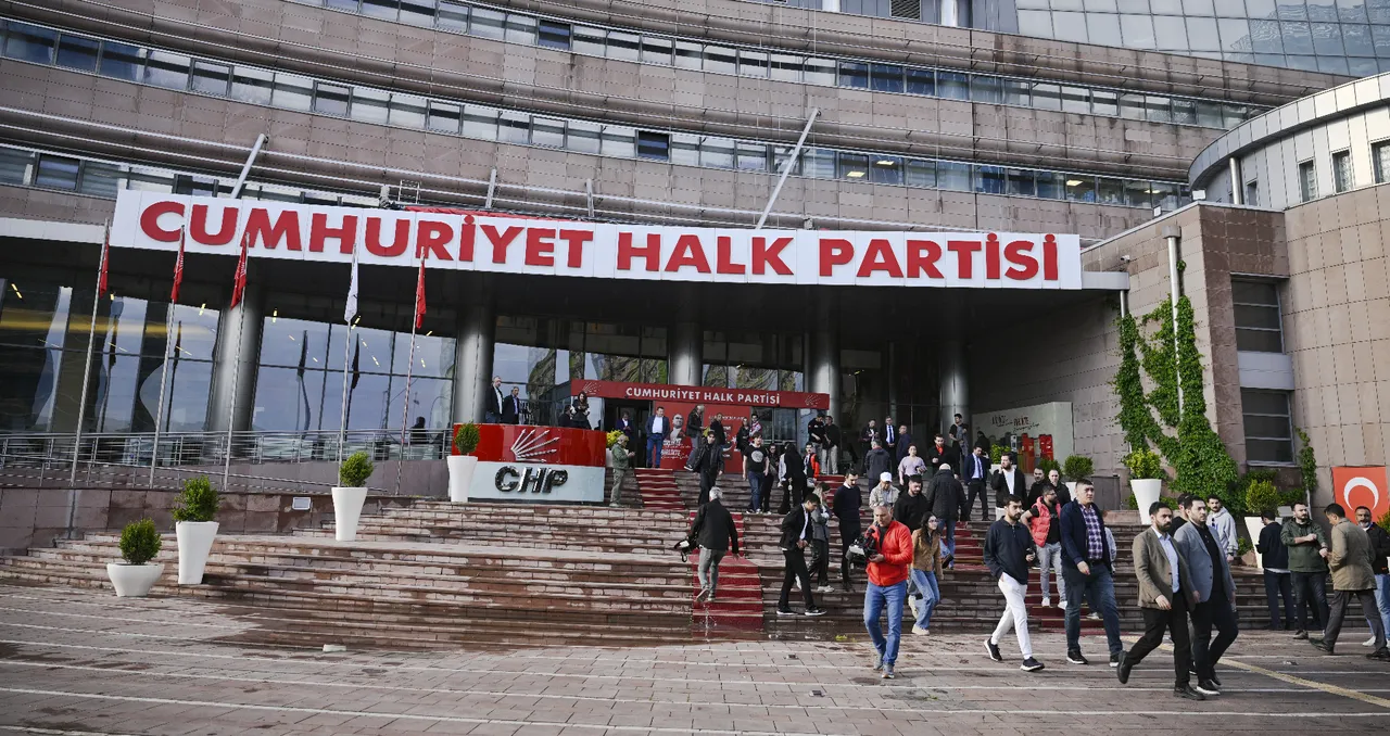7 soru 7 cevap! CHP'de 'sıfır noktası': Mutlak butlan kararı sonrası kurultay düğümü ve dönüş senaryoları