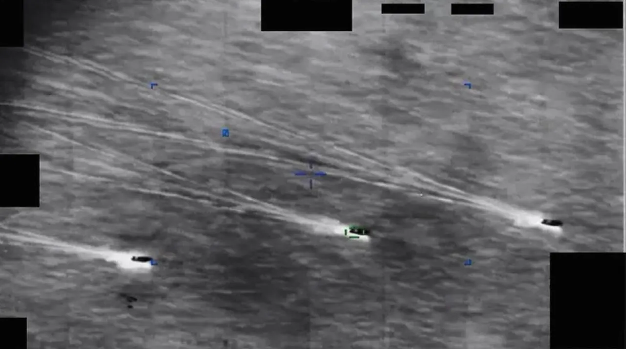ABD'den tüyler ürperten UFO raporu! İstihbarat subayı açıkladı: Hareketsiz halde duruyordu...