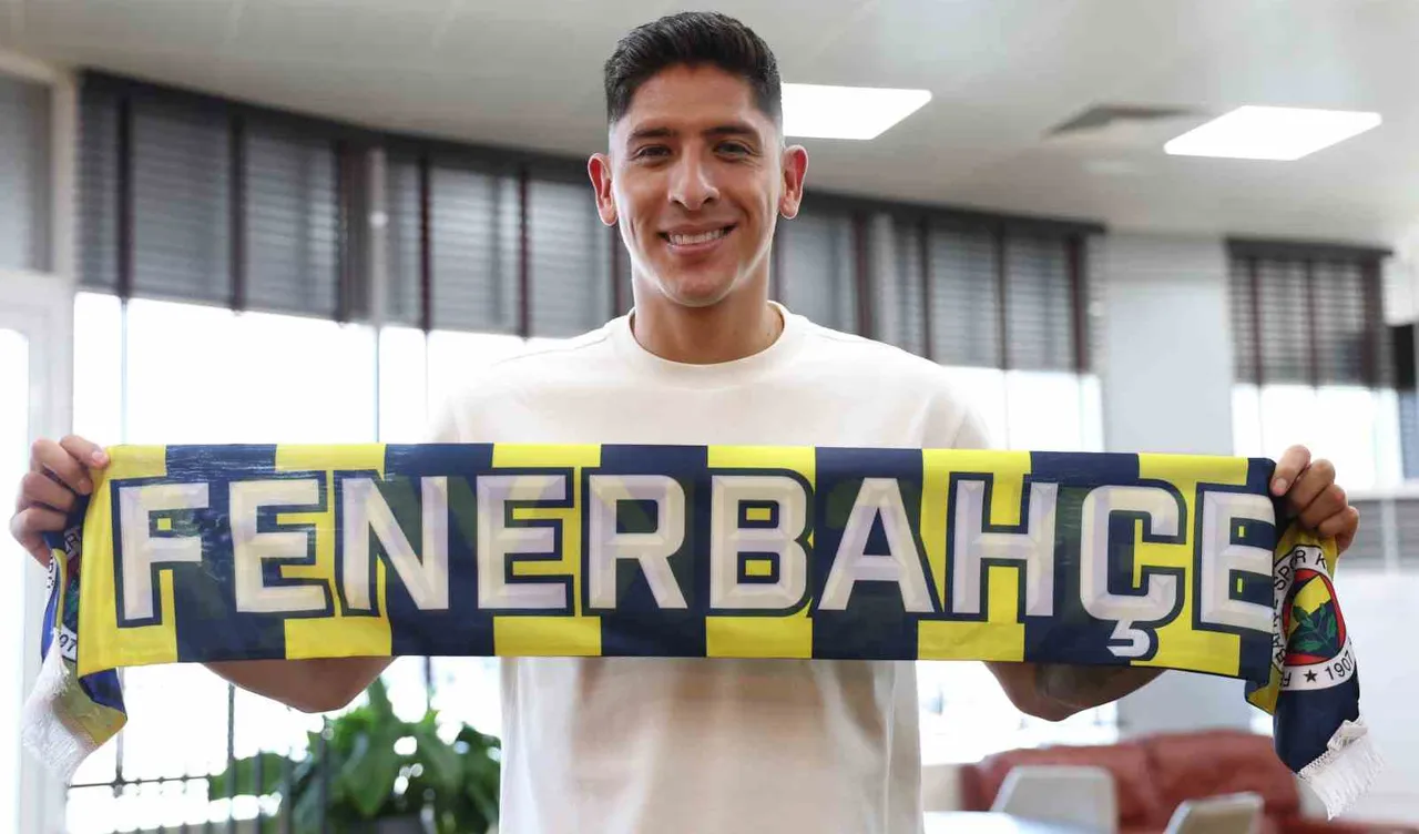 Fenerbahçe'de 18 maça çıkan Edson Alvarez, gol katkısı sunamazken, 1 asist yaptı.