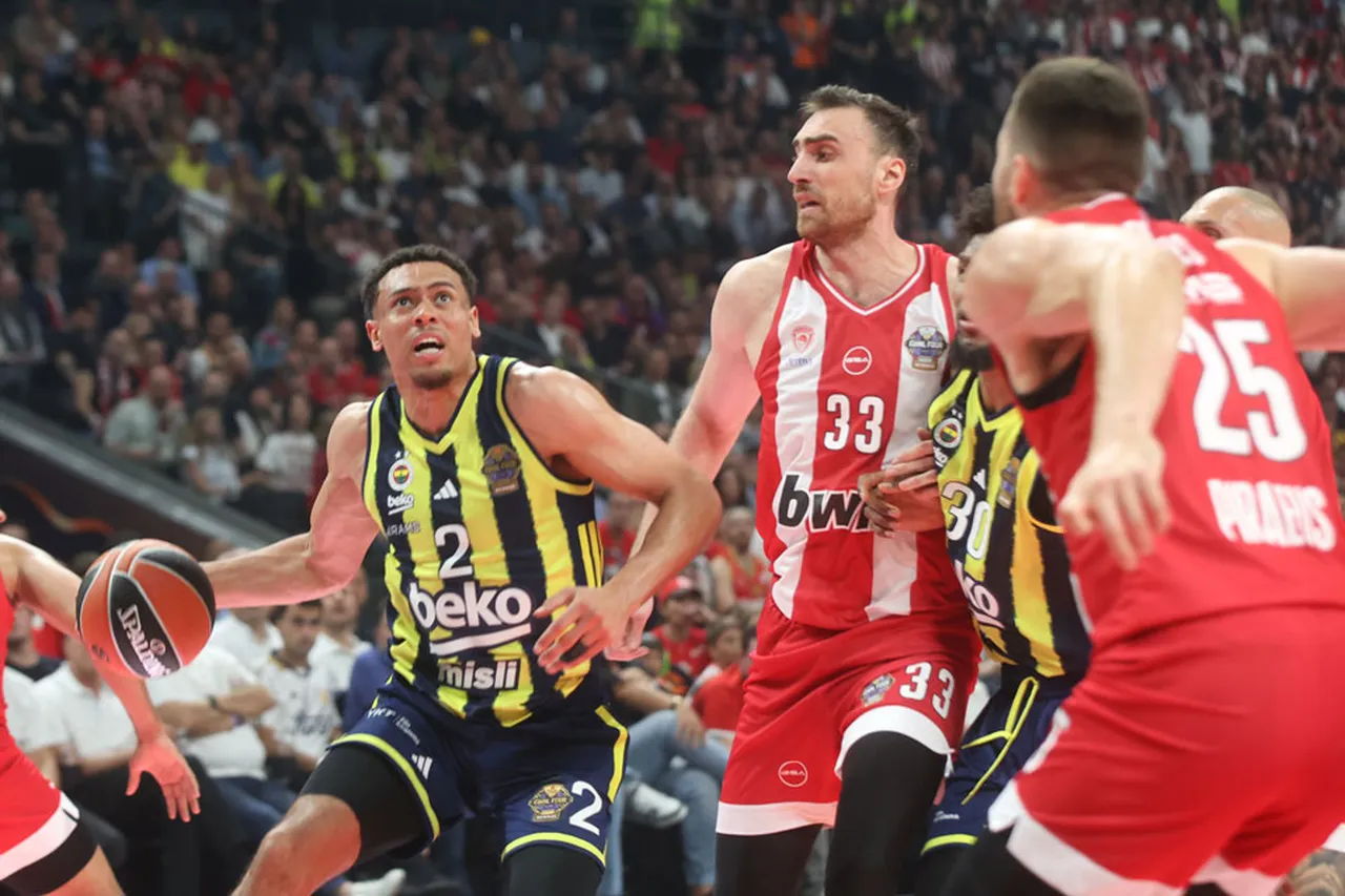 Olympiakos - Fenerbahçe Beko