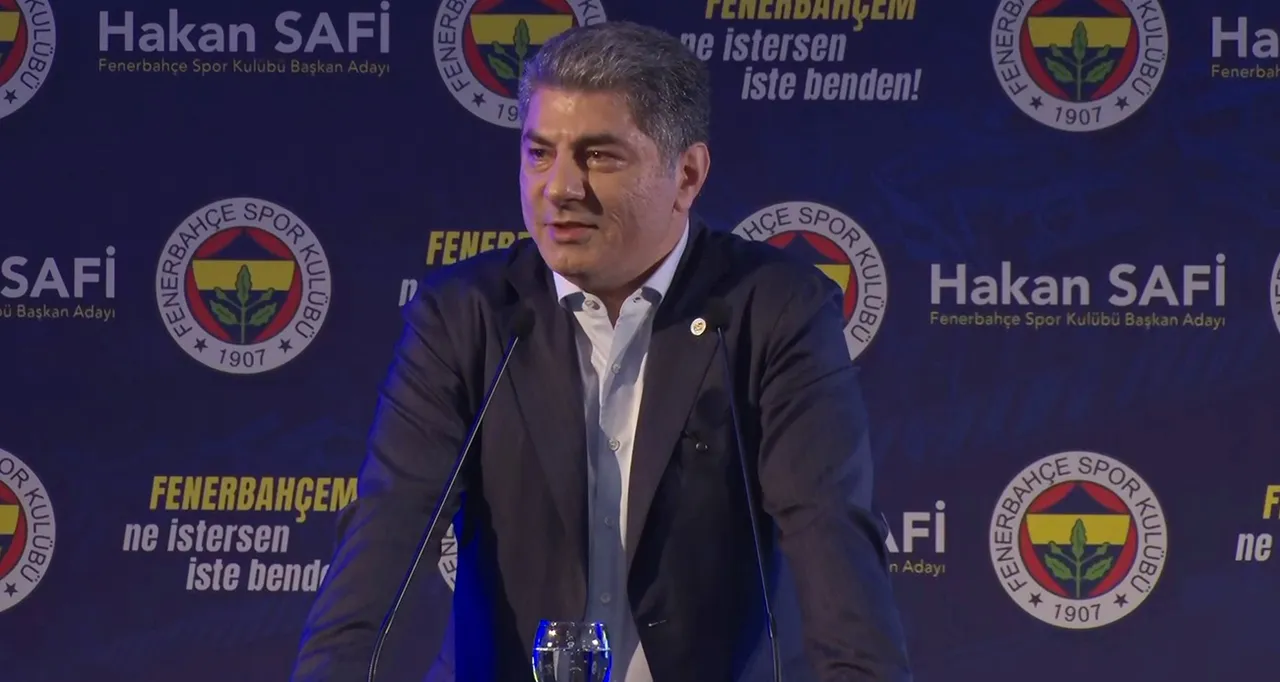 Haka Safi, Fenerbahçe'de Ali Koç'un başkanlığı döneminde yönetim kurulu üyeliği yapmıştı.