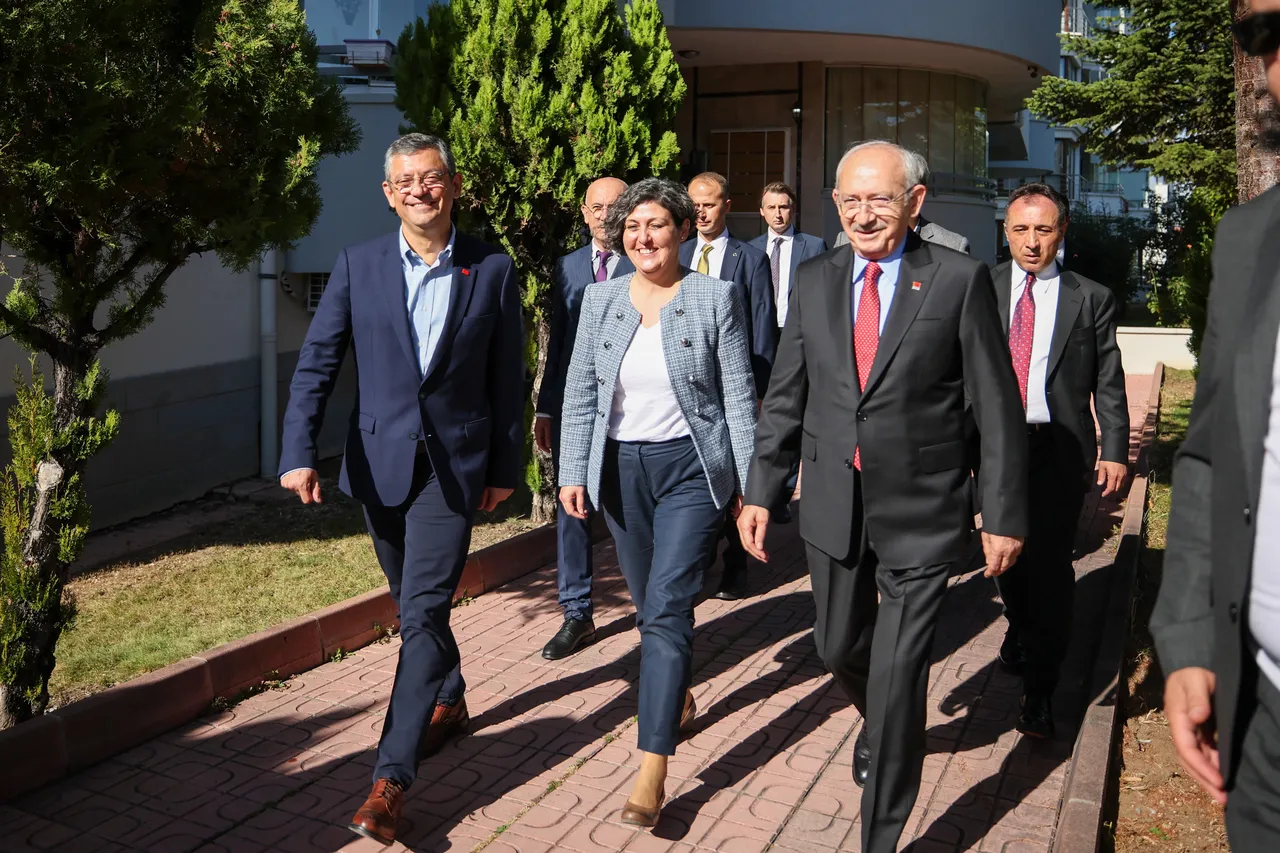 Kılıçdaroğlu, CHP'yi 'en uygun zamanda' kurultaya götürecek! Özel ile görüşmesinin detayları netleşti