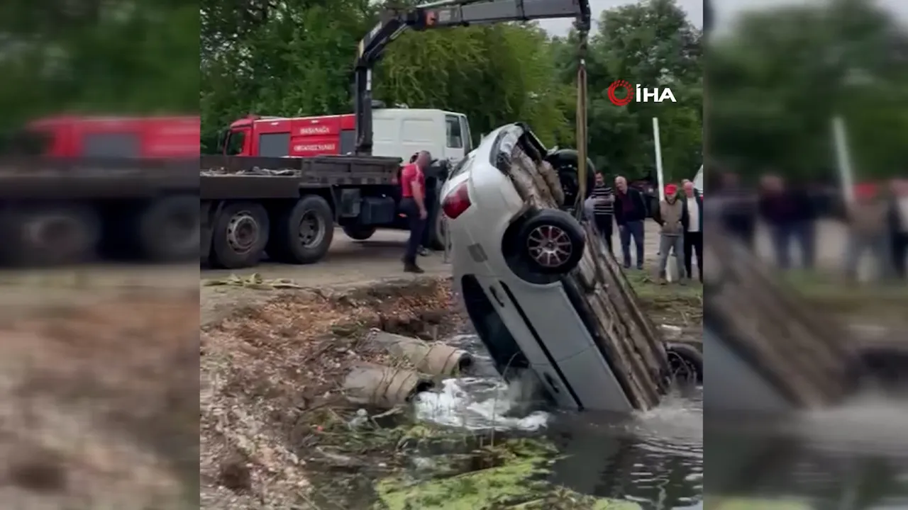 Kontrolden çıkan otomobil göle uçtu! Ekipler ararken sürücü kendi imkanlarıyla geldi
