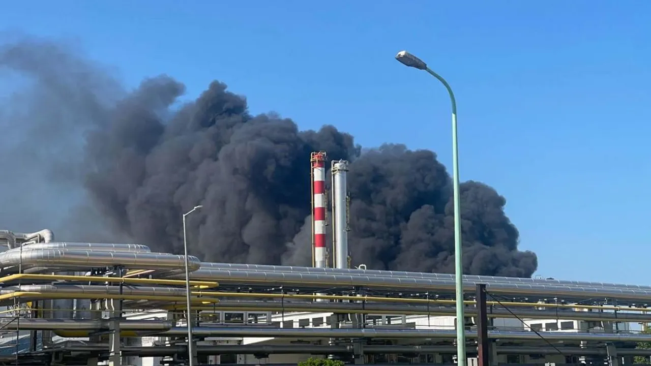 Macaristan'da petrokimya tesisinde patlama: Ölü ve yaralılar var