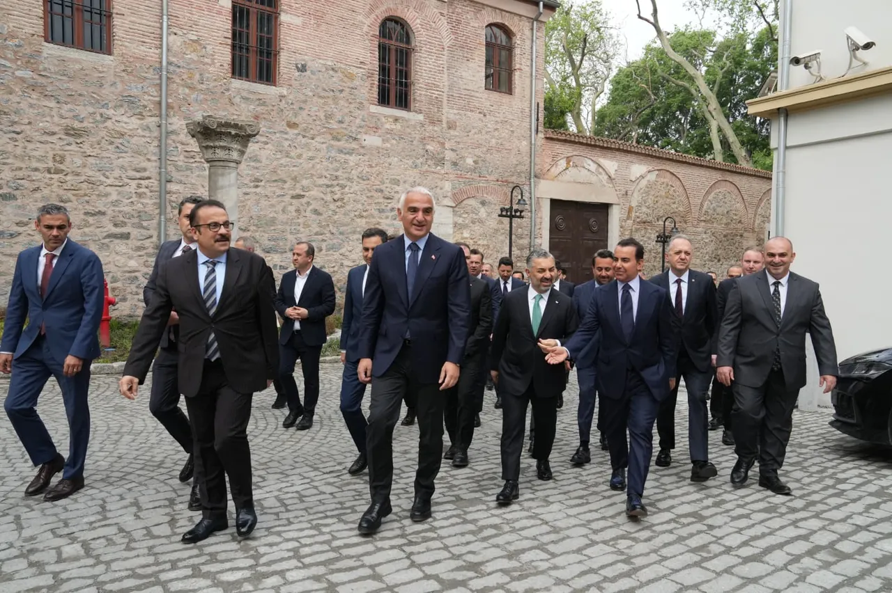 Müze ve ören yerlerinde dijital dönüşüm hamlesi! T.C. kimlik kartları Müzekarta dönüşüyor