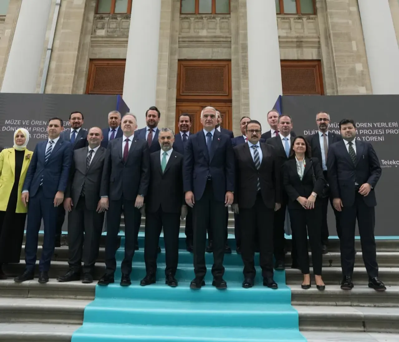 Müze ve ören yerlerinde dijital dönüşüm hamlesi! T.C. kimlik kartları Müzekarta dönüşüyor
