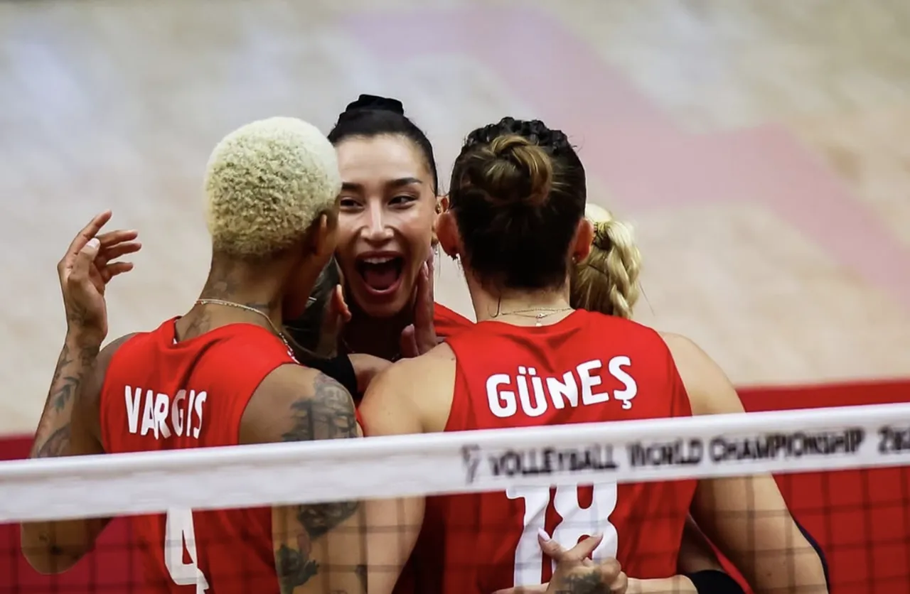 Türkiye-Polonya voleybol maçı canlı yayın hangi kanalda, nerede izlenir, saat kaçta? 2026 AeQuilibrium Cup heyecanı başladı!