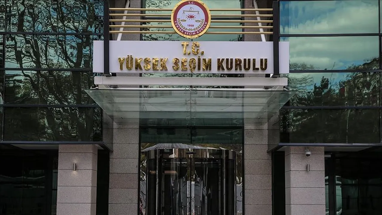 YSK toplantısı başladı! CHP'nin mutlak butlan itirazı görüşülüyor