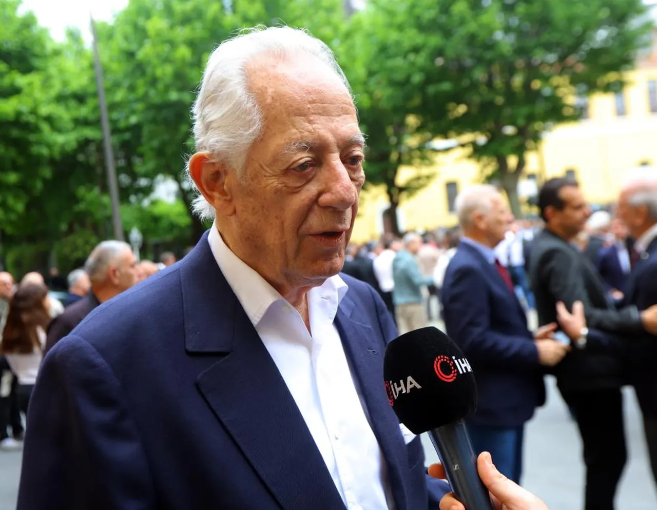 Faruk Süren