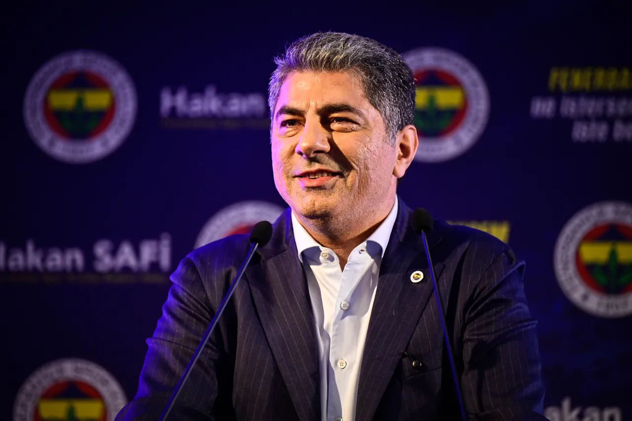 Fenerbahçe’de seçim ateşi: Hakan Safi yönetim listesini açıkladı