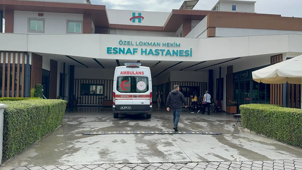 Fethiye Belediye Başkanı Alim Karaca, silahlı saldırıda yaralandı
