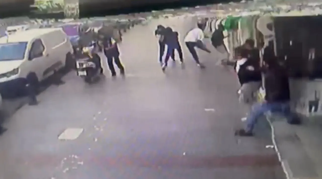 Gaziantep'te silahlı çatışma! Çok sayıda yaralı var, o anlar kamerada