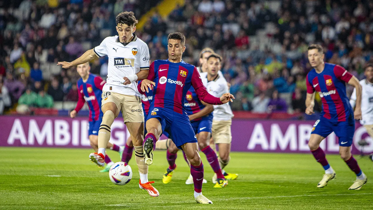 İşte ilk 11ler! Valencia-Barcelona maçı hangi kanalda, canlı yayın nerede izlenir?
