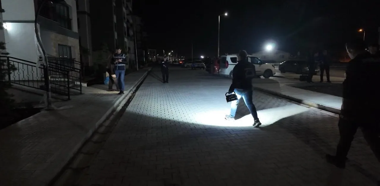 Kayınbaba dehşet saçtı! Damadını ve yanındaki kişiyi vurdu