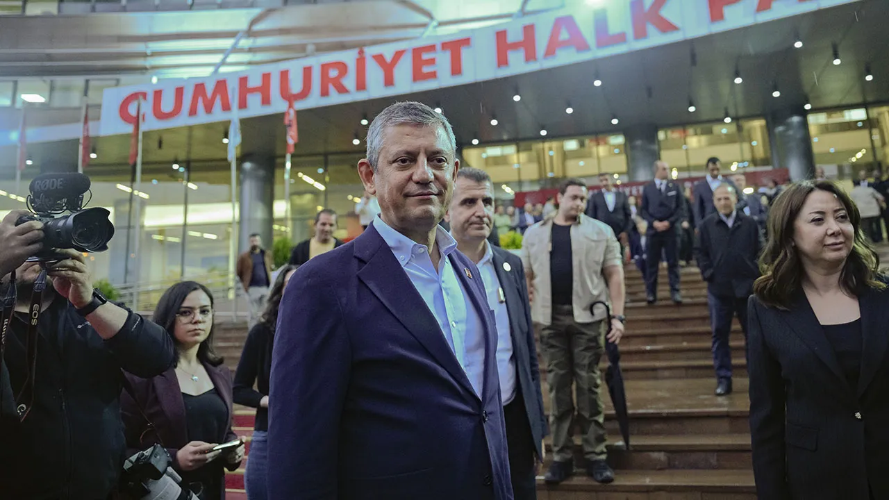 "Kılıçdaroğlu Özel'e ironi yaptı" Fatih Atik: Bu korsan bir toplantı