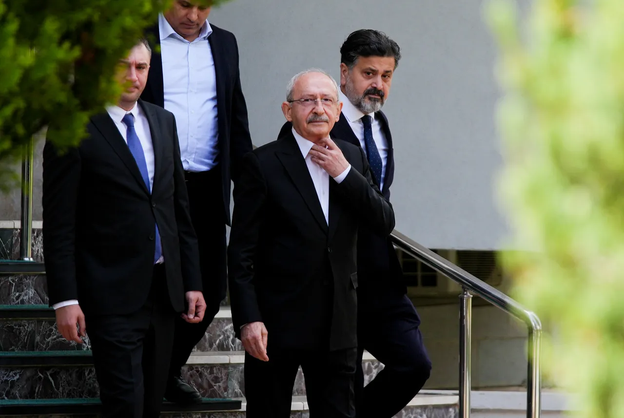 "Kılıçdaroğlu Özel'e ironi yaptı" Fatih Atik: Bu korsan bir toplantı
