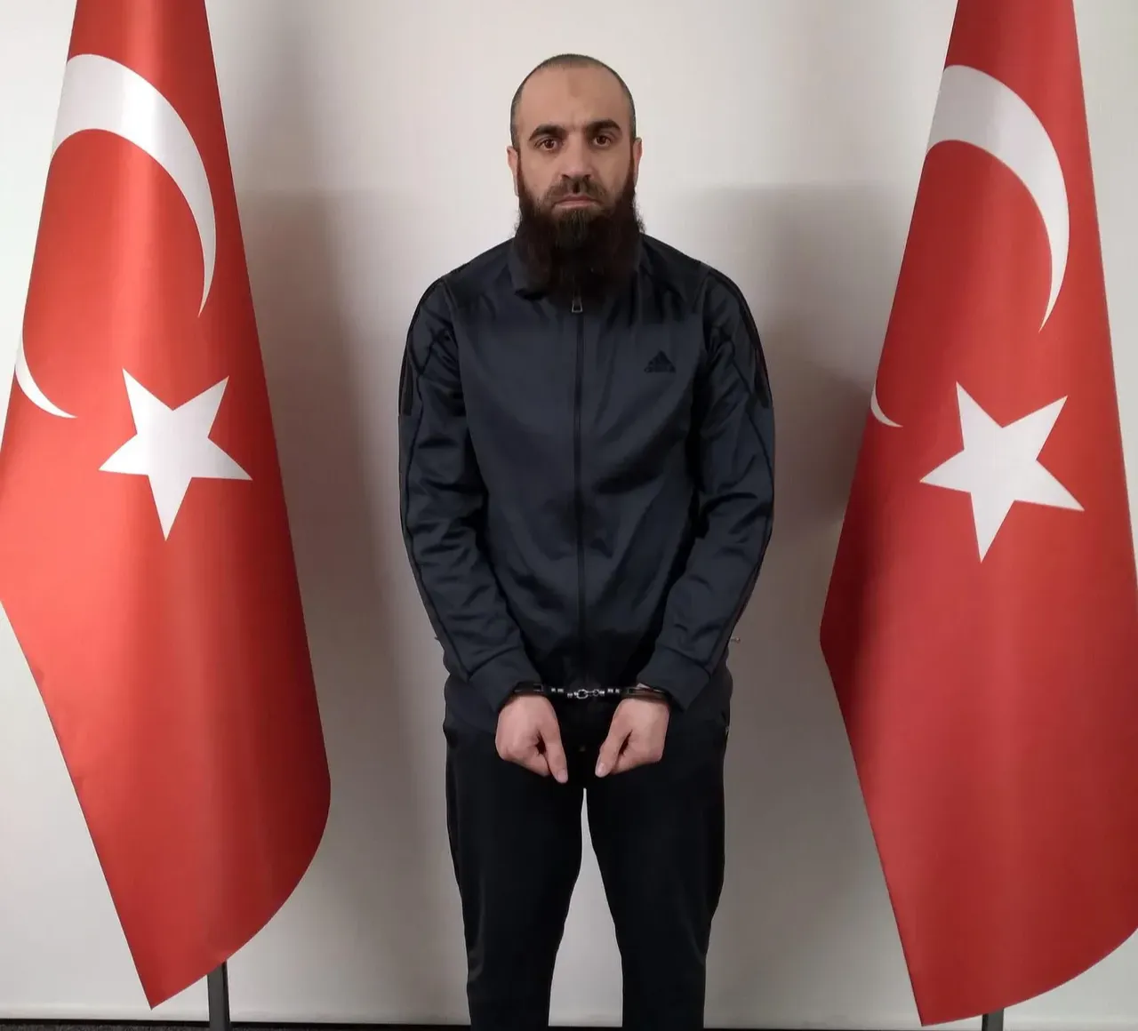 MİTten Suriyede nokta operasyon! 10 DEAŞlı yakalandı