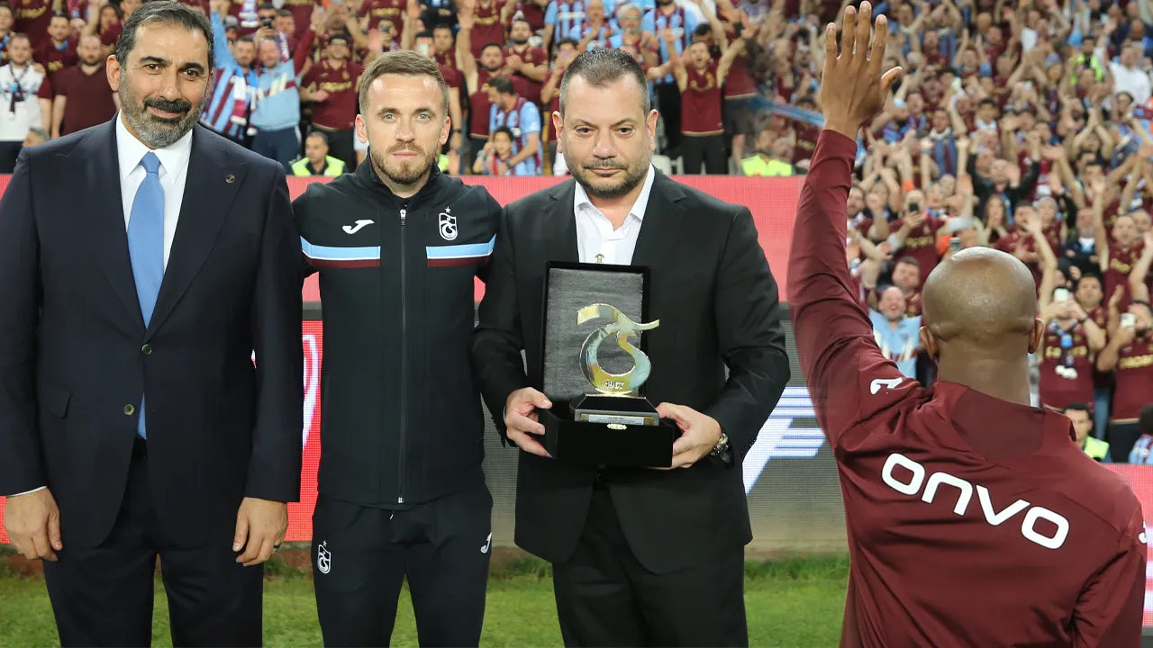 Trabzonspor'da Nwakaeme ve Visca'ya veda: Antalya'da duygusal anlar