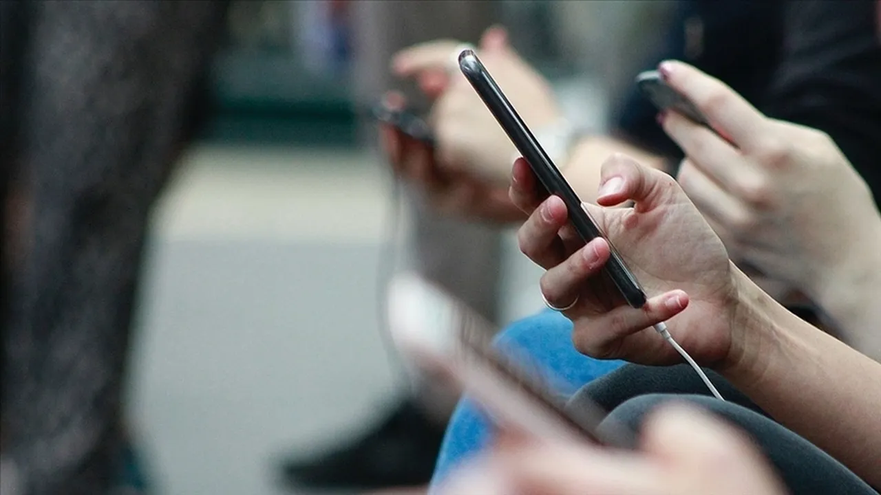 3 modeliyle zirvede iPhone var! 2026’da en çok hangi akıllı telefonlar satıldı?