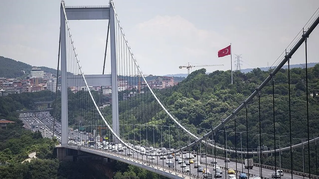 Köprü ve otoyollar ne zaman ücretsiz olacak? Kurban Bayramı öncesi gündemde