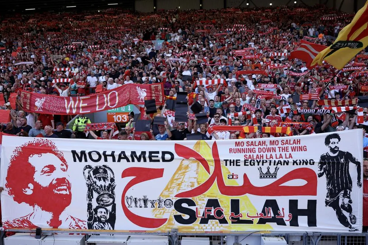 Liverpool'da iki efsane isim veda etti! Salah gözyaşlarını tutamadı