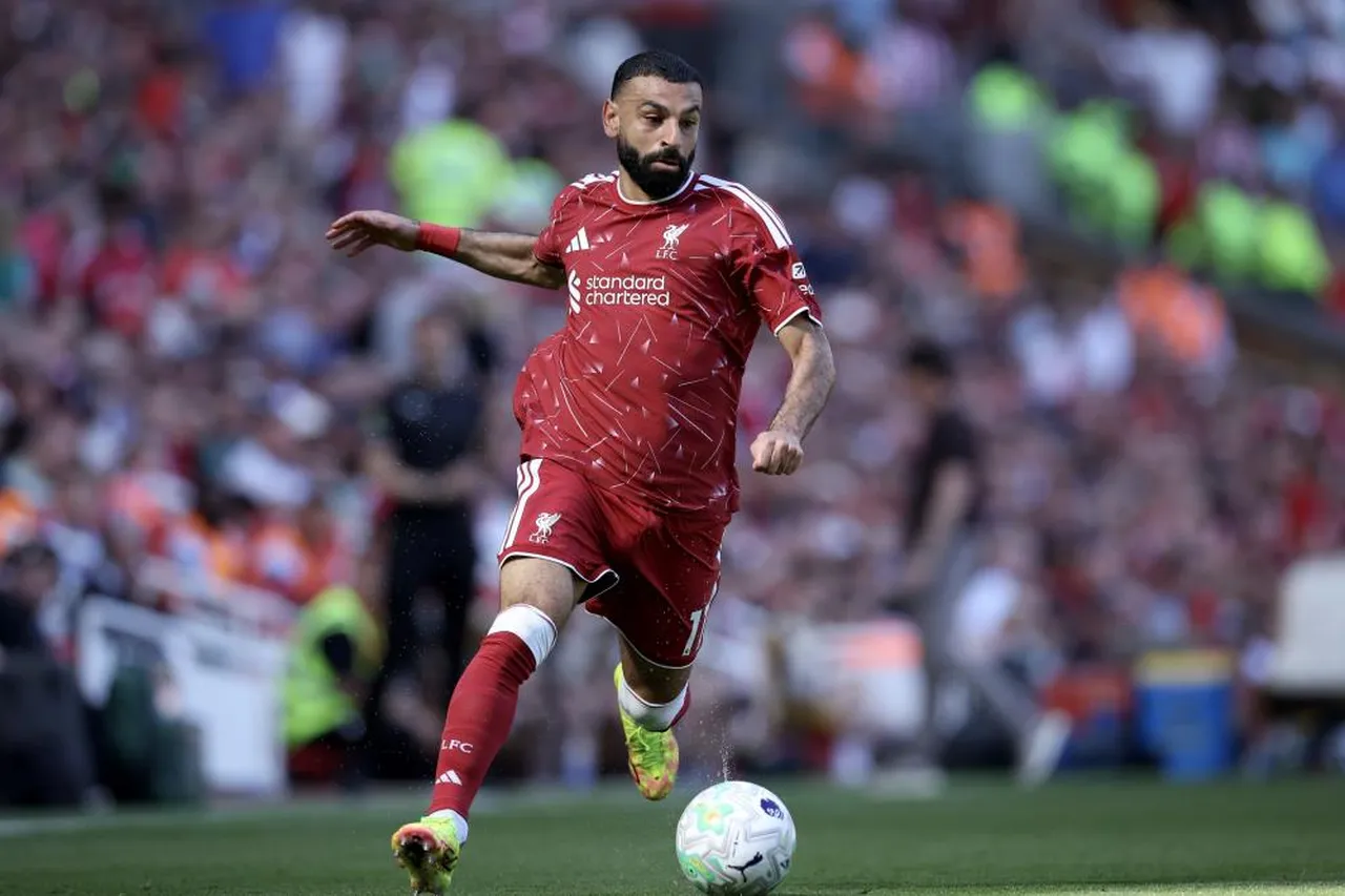 Liverpool'da iki efsane isim veda etti! Salah gözyaşlarını tutamadı