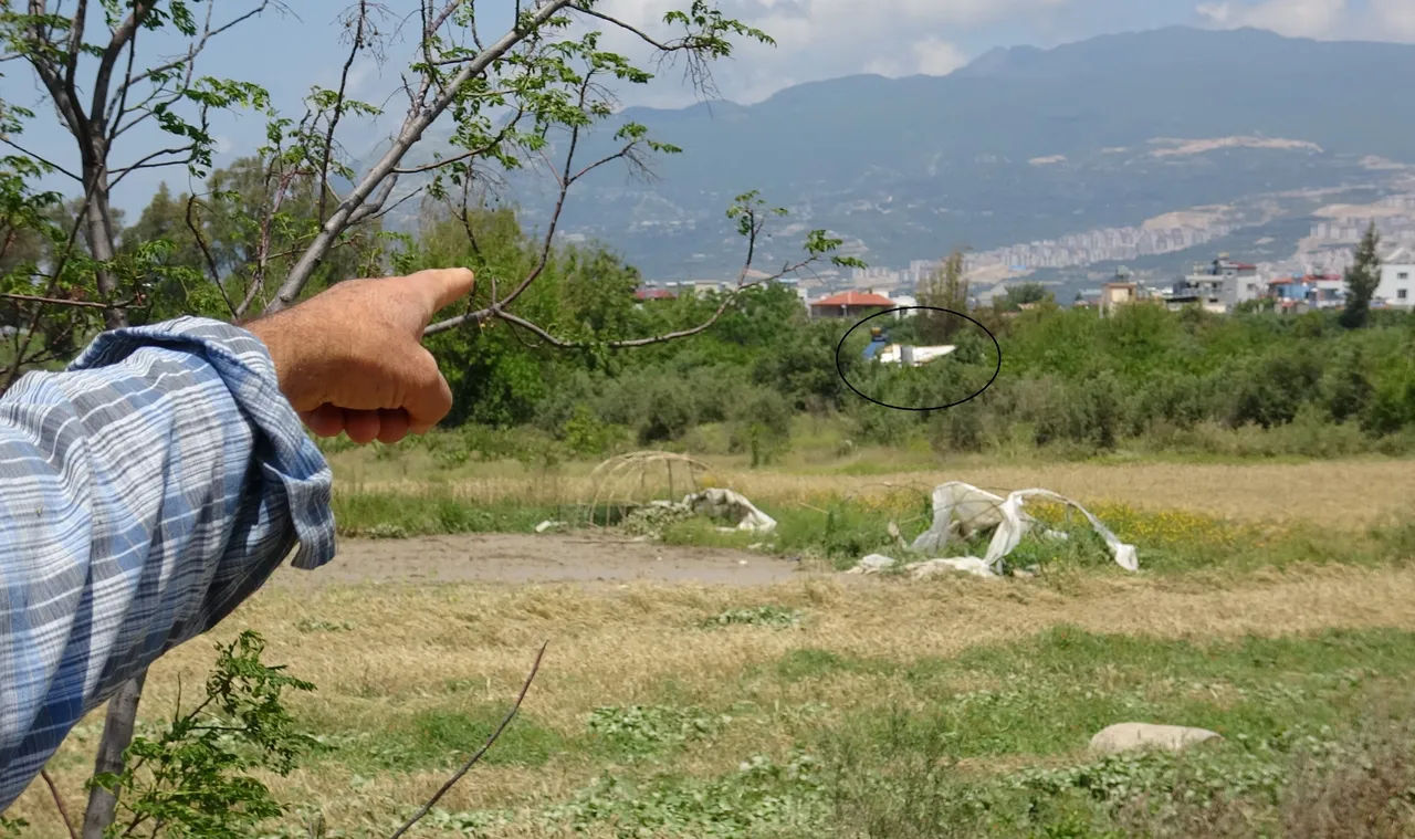 Suya gömülen evi mezarı oldu! Hatay’da sel sonrası kahreden görüntü!