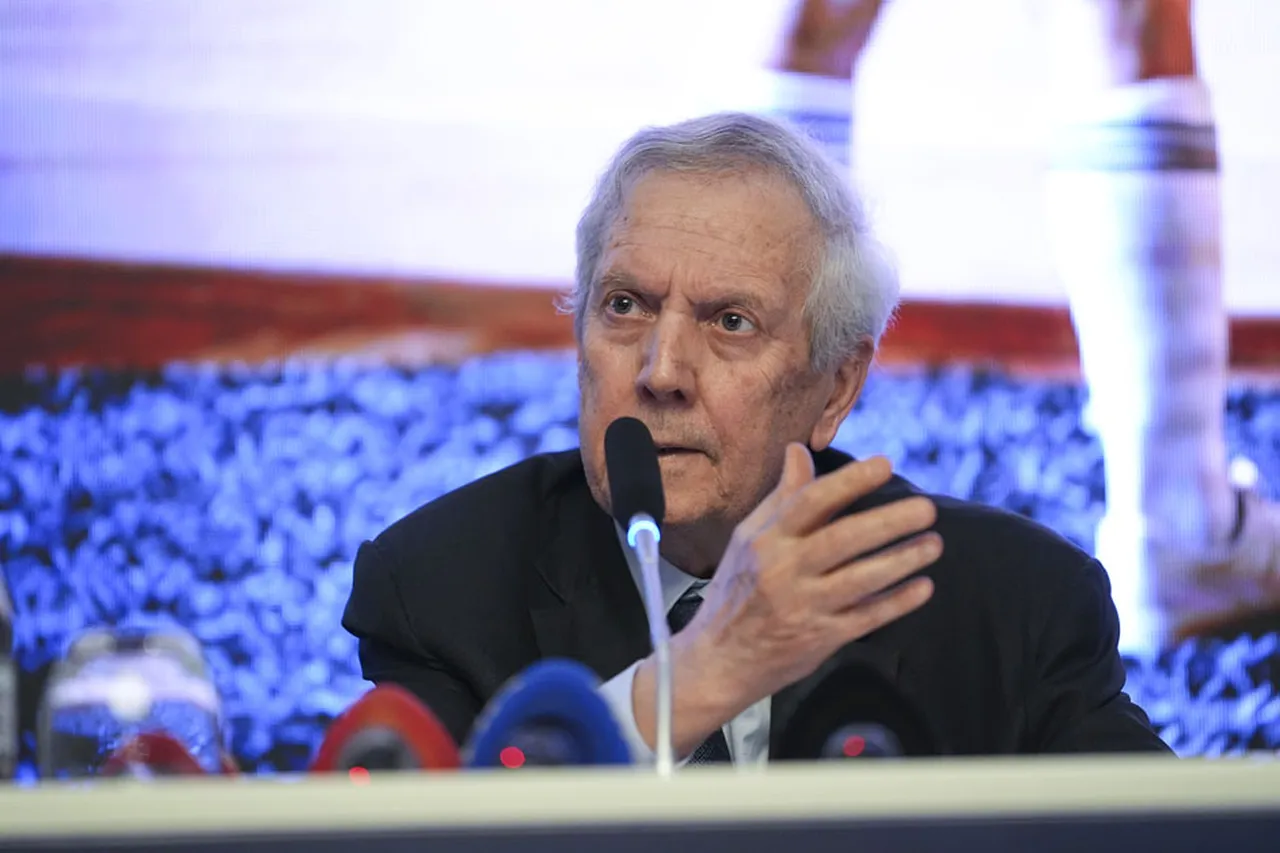 Aziz Yıldırım