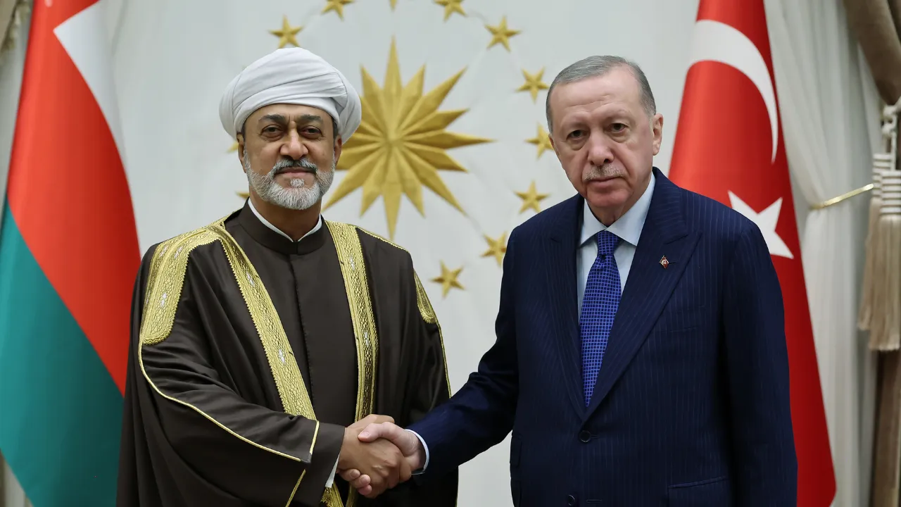 Cumhurbaşkanı Erdoğan, Umman Sultanı Heysem Bin Tarık ile görüştü