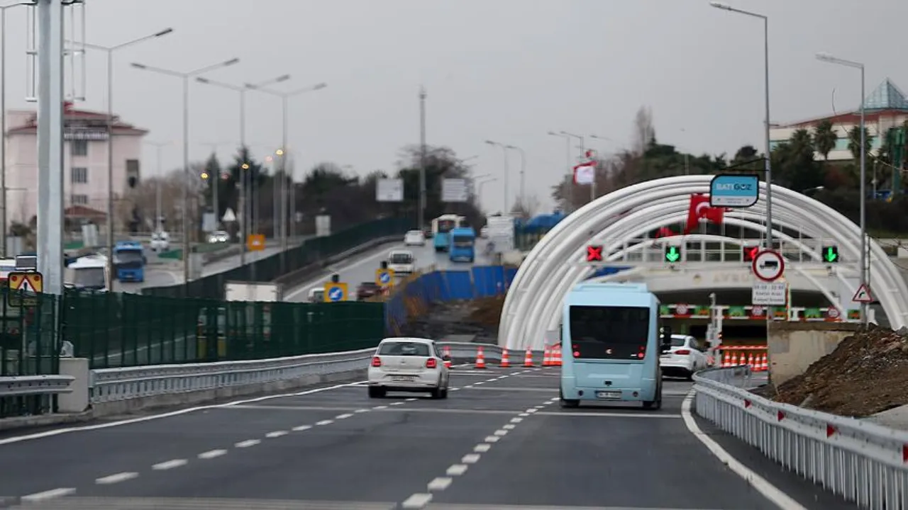 Osmangazi Köprüsü ve Avrasya Tüneli bayramda ücretsiz olacak mı? 2026 geçiş ücretleri