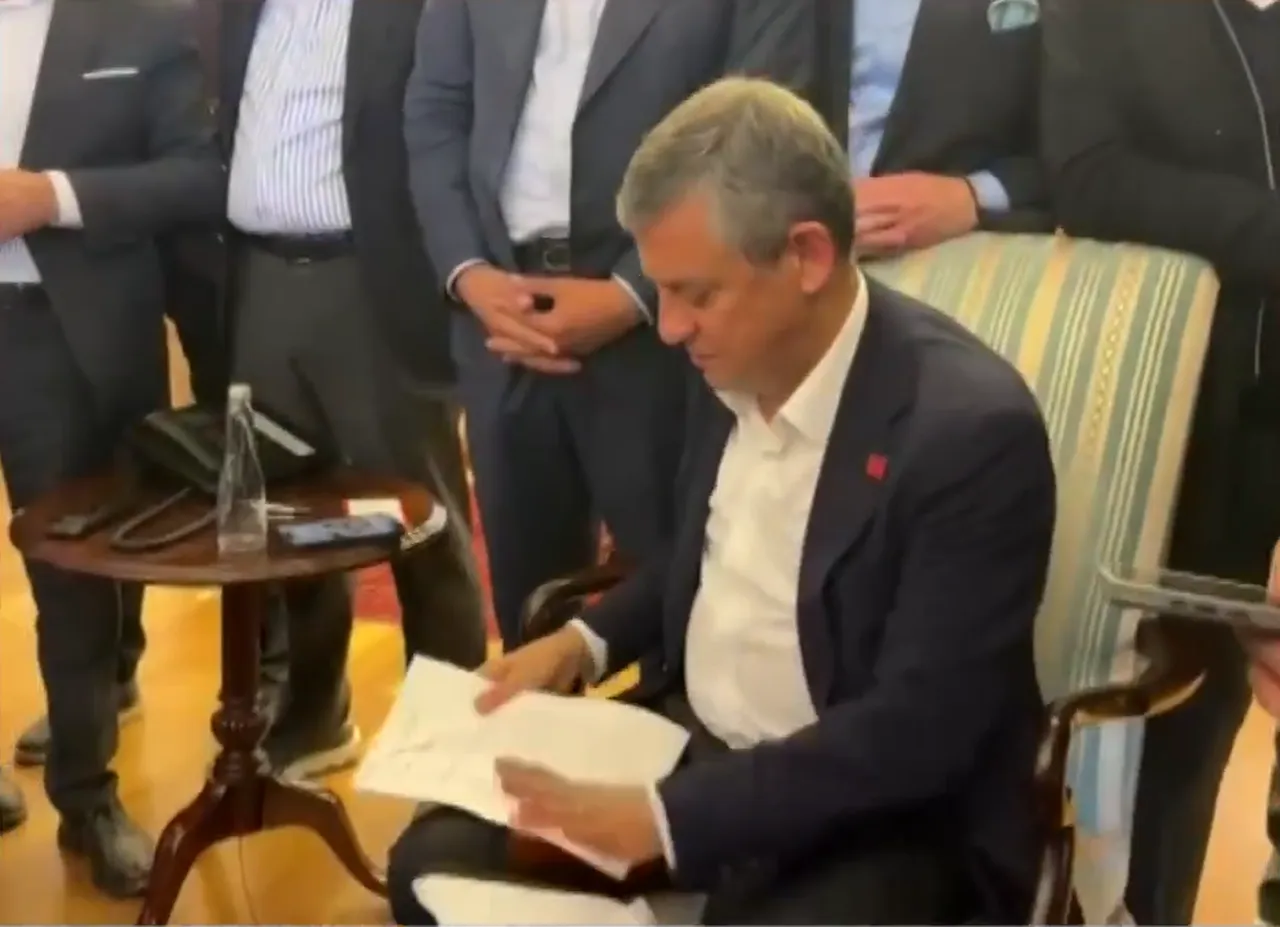 Özgür Özel’in tebligat şovu kurgu çıktı!