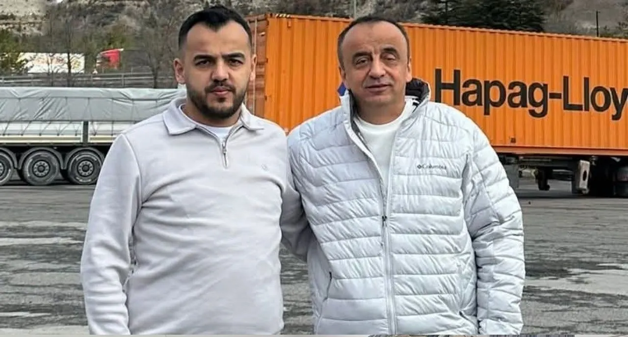 Yeğen Sedat Çelik, Amca Sedat Çelik