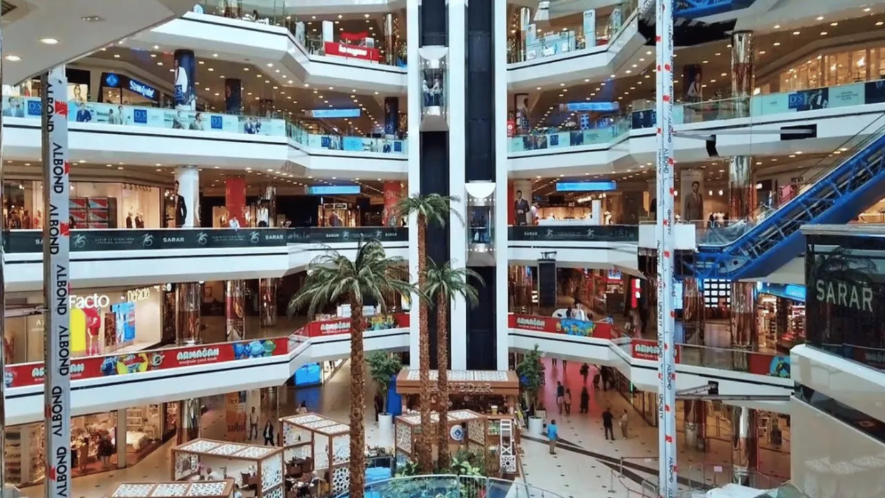 Bayramda AVMler açık mı, bayramın 1. günü AVMler kapalı mı? 27-30 Mayıs Kurban Bayramı alışveriş merkezleri açılış-kapanış saatleri