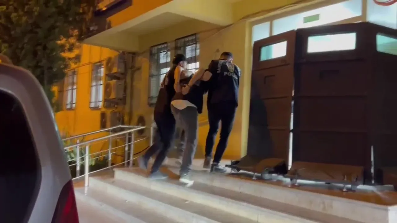 Camide imamı darbetti! Saldırgan tutuklandı
